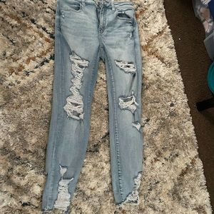 Women’s American Eagle cropped/Capri jeans
